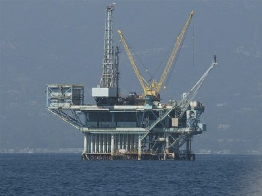Gigantul american Exxon Mobil a venit la Constanţa să foreze după petrol în Marea Neagră